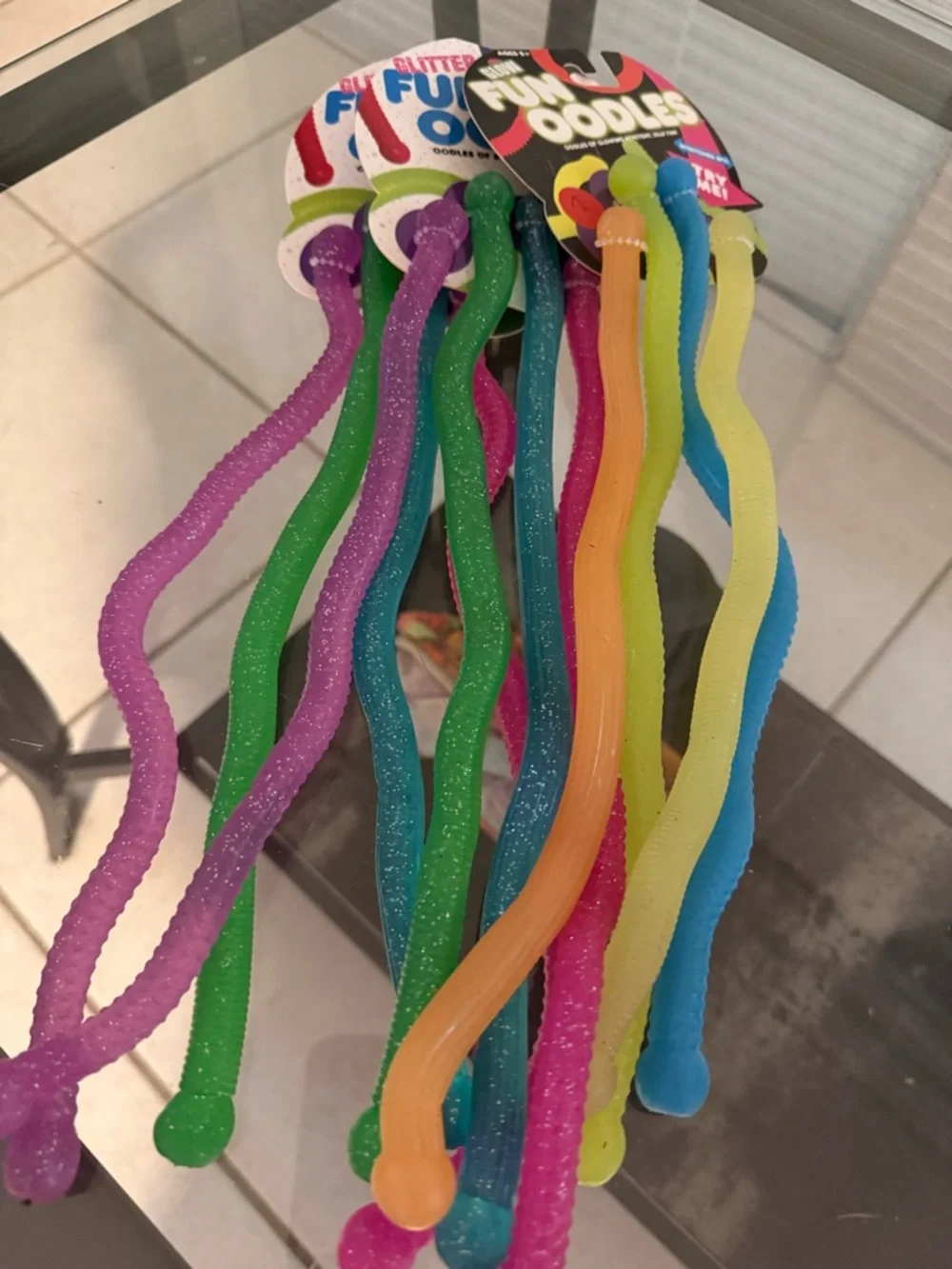 3 - PACK Glitter Stretchy Noodle Party Toys - Multicolor